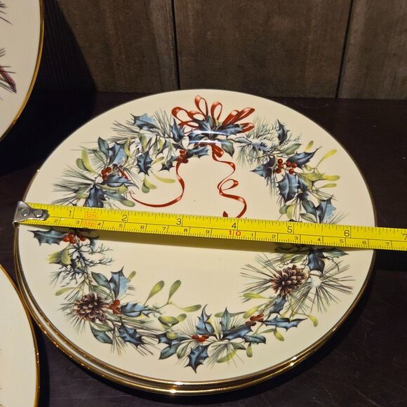 Set 6 Lenox Winter Greetings Cardinal + Ribbon 8" Salad Plates Gold Rim Holly - Picture 7 of 9